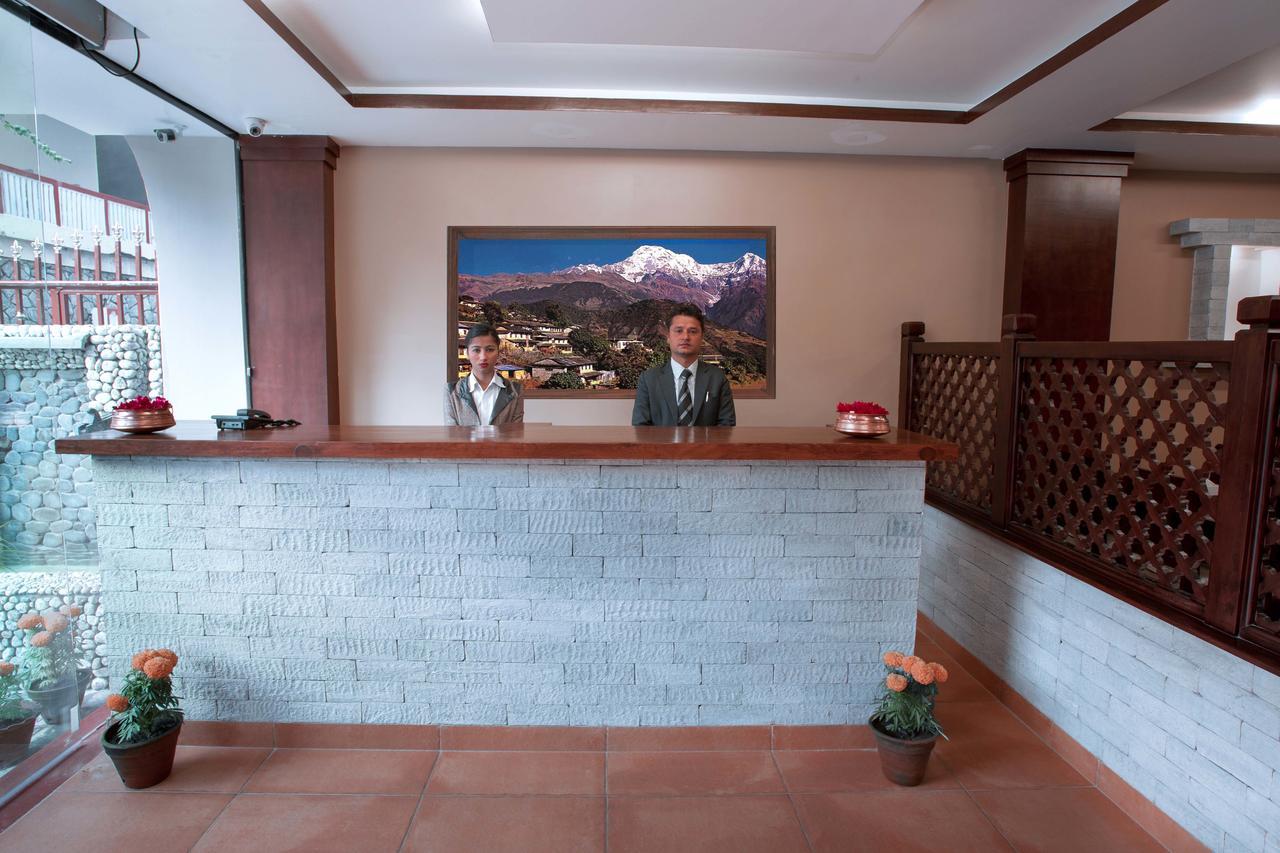 Hotel City Park Pokhara Esterno foto